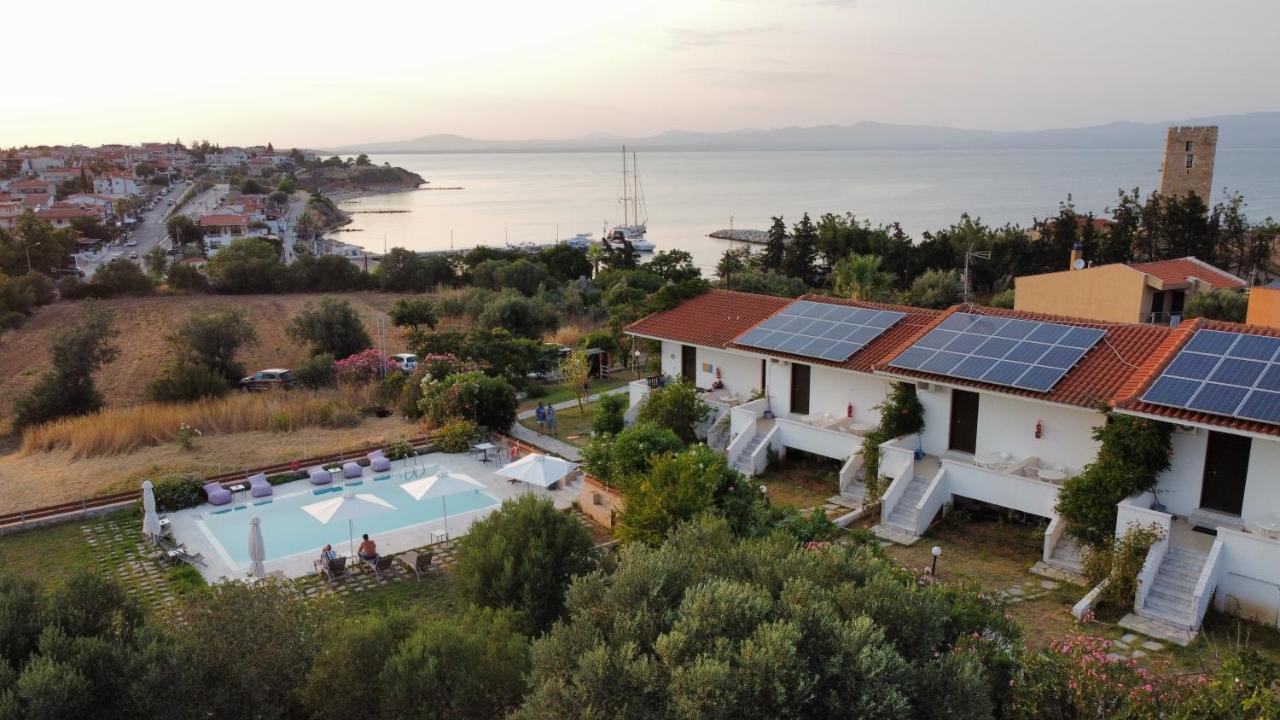 Villa Madeleine Tower View Néa Fókaia Esterno foto